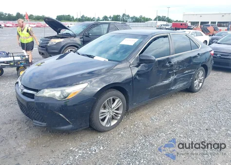 2016 Toyota Camry Se z USA, uszkodzony, nr VIN 4T1BF1FK4GU131355